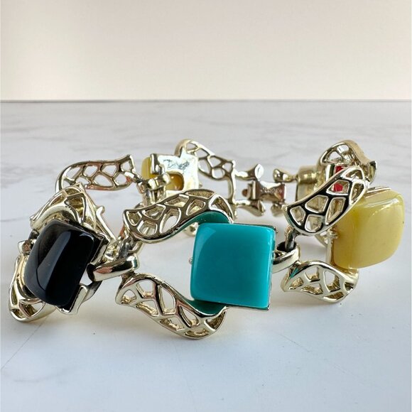 Coro Thermoset Link Bracelet 1950s Lucite - Picture 9 of 11